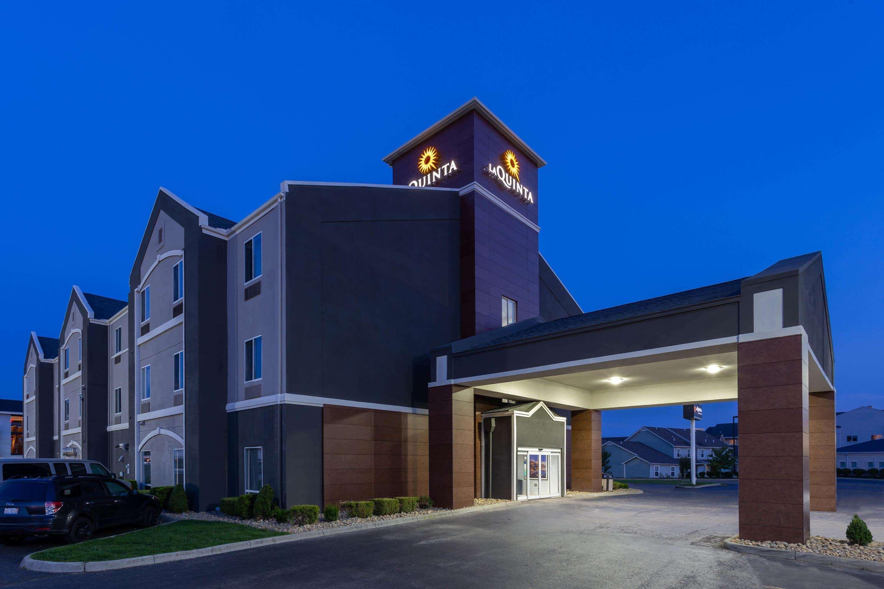 Отель La Quinta By Wyndham Columbus West - Hilliard Экстерьер фото